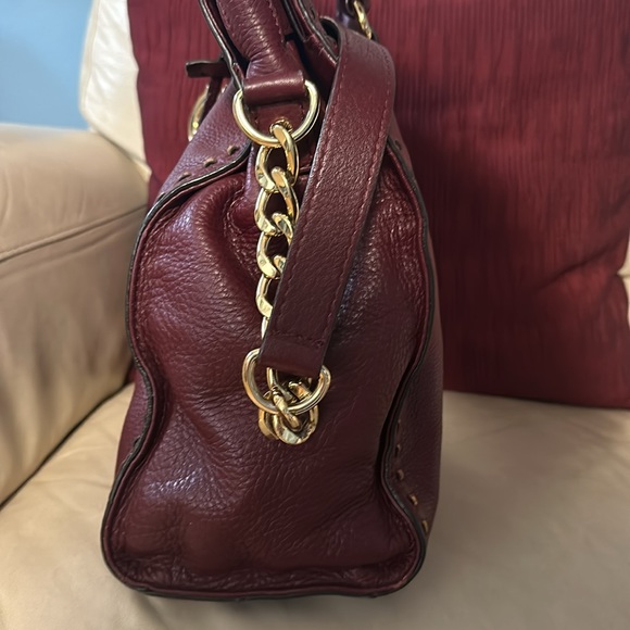 Michael Kors Whipped Hamilton bag in Maroon - Picture 2 of 13